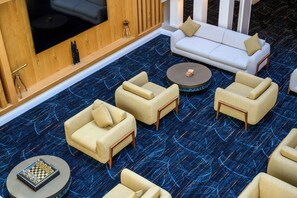 Sala de estar en el lobby