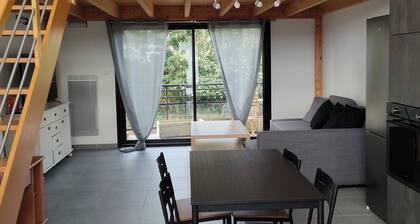 Lovely apartment for 4 to 6 people, 200 m from the beach and shops,