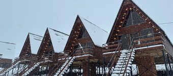 cozy winter cottage in picturesqueue Gudauri with WiFi, near ski slopes