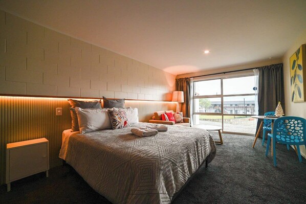 1 chambre, fer et planche à repasser, Wi-Fi, literie fournie