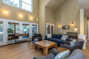 TV, fireplace, books, offices