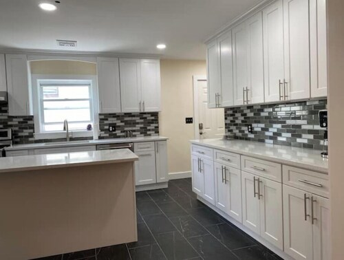 Charming 3-bedroom house in Marvelous Mamaroneck with AC, WiFi