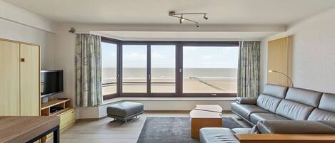 Apartment | Living room