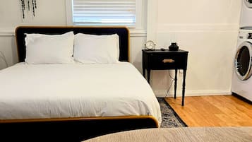 1 camera, una scrivania, ferro/asse da stiro, Wi-Fi gratuito