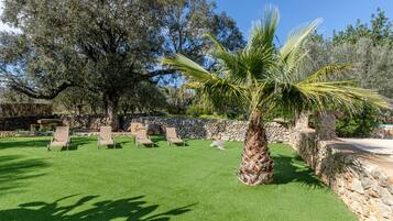 Villa | Jardín