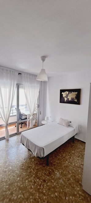 2 habitaciones y ropa de cama