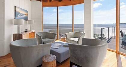 The Iconic Round House