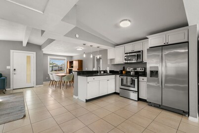 NEW! Light N' Brighten | Spacious Pool Home