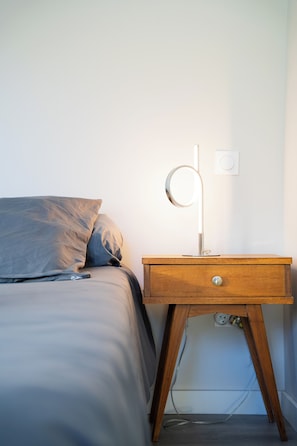 1 chambre, fer et planche à repasser, lit parapluie, Wi-Fi gratuit