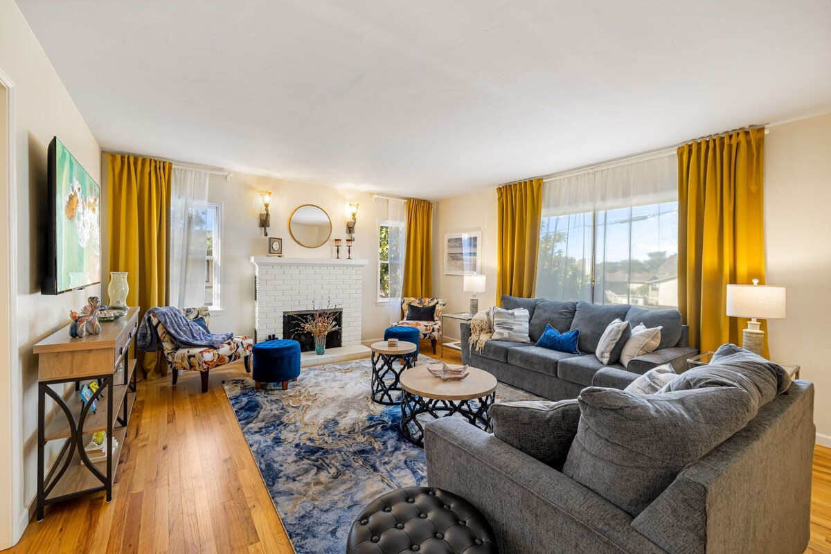 3960 Good Vibes - Walk to Downtown, Beach and Lake