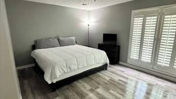 1 bedroom, iron/ironing board, WiFi, bed sheets