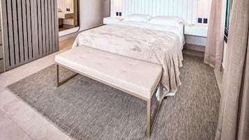 4 habitaciones, cortinas blackout y tabla de planchar con plancha