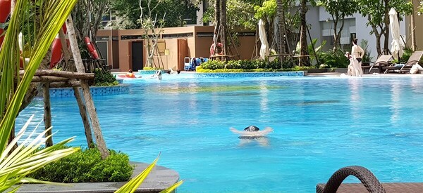 Cozy- Vinhomes Central Park Apartments - Ho Chi Minh City