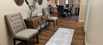 Charming 3-bedroom house with AC and WiFi in superb Fallon