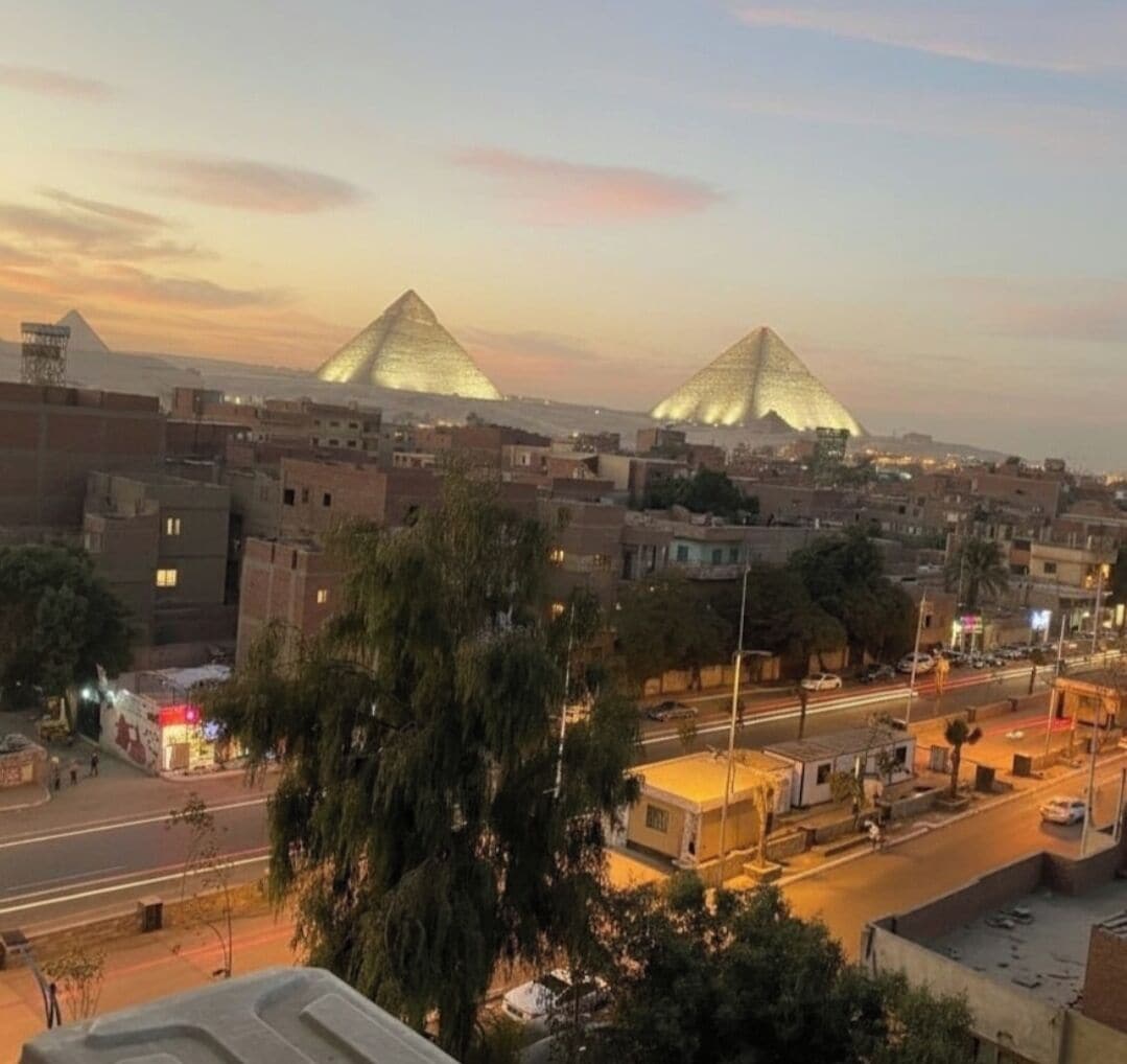 Photo - Topaz pyramids view