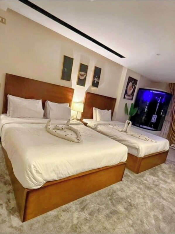 Deluxe Quadruple Room, Mountain View