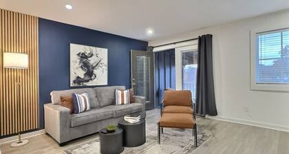 Central Bham Retreat w/ Private Balcony + Parking