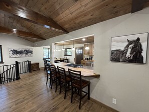 Interior - 3 Bedroom, 3 Bathroom Private Cabin (Ruidoso)