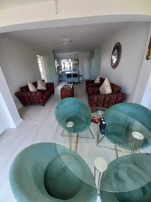 تلفزيون ذكي