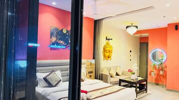 1 soverom, skrivebord, strykejern/-brett og wi-fi (inkludert)