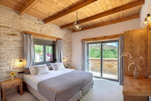 3 Schlafzimmer, Bügeleisen/Bügelbrett, Reisekinderbett, kostenloses WLAN