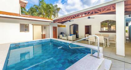 Charming Home in Gated Community with Private pool
