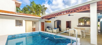 Charming Home in Gated Community with Private pool