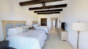 4 bedrooms, iron/ironing board, WiFi, bed sheets