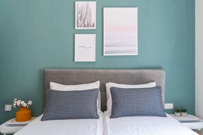 3 chambres, fer et planche à repasser, accès au Wi-Fi (inclus)