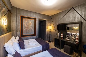 Habitación Deluxe | Espacio para trabajar con laptop y wifi gratis 