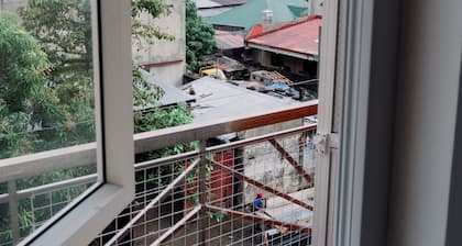 Léo's Cachette: Your Modern Cityscape of Comfort and Convenience in Naga City
