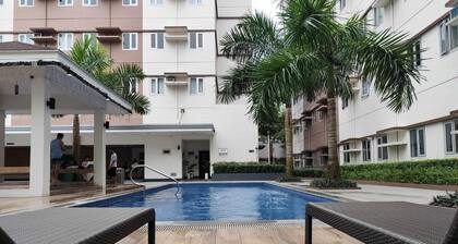 With Pool Access @ Tulip Guest Suite