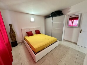 1 Schlafzimmer