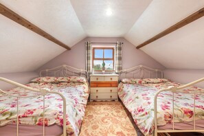 2 chambres, lit parapluie, Wi-Fi, draps fournis