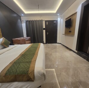 Quarto luxo | Escrivaninha, Wi-Fi de cortesia