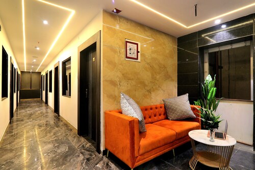 Hotel Golden Tulip'z
