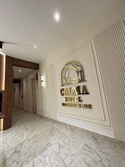Calma Hotel