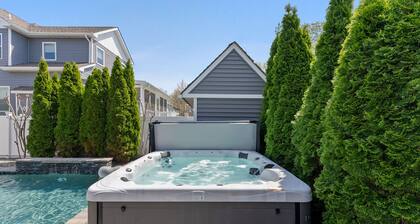 Bayside Heated Salt Water Pool & Hot Tub Oasis