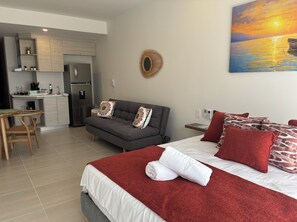 1 chambre, fer et planche à repasser, Wi-Fi, draps fournis