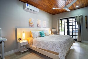 3 habitaciones, escritorio, wifi gratis y ropa de cama 