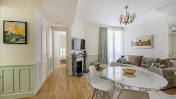 Televisión de pantalla plana