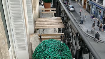 Appartement luxe, balcon, vue ville | Balcony
