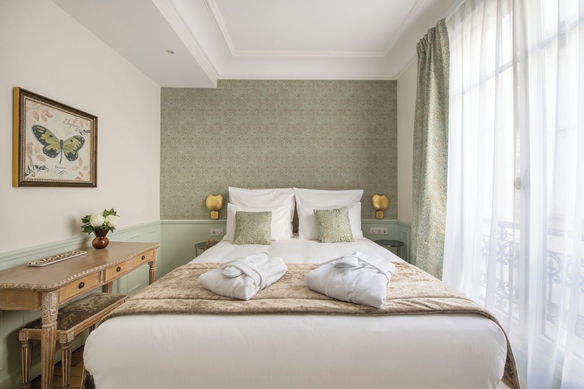 Luxury Apartment, Courtyard View | 1 bilik tidur, cadar kapas Mesir, peralatan tempat tidur premium