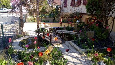 Basement apartment close to the center of Colmar, with private garden.