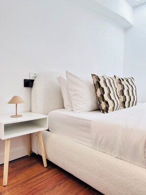 2 bedrooms, in-room safe, iron/ironing board, travel cot