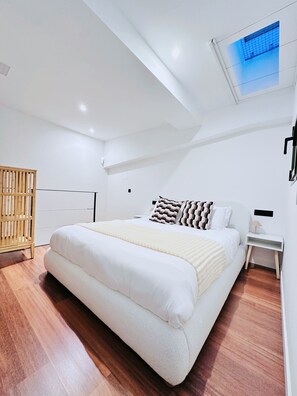 2 Schlafzimmer, Zimmersafe, Bügeleisen/Bügelbrett, Reisekinderbett