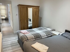 1 bedroom, iron/ironing board, WiFi, bed sheets