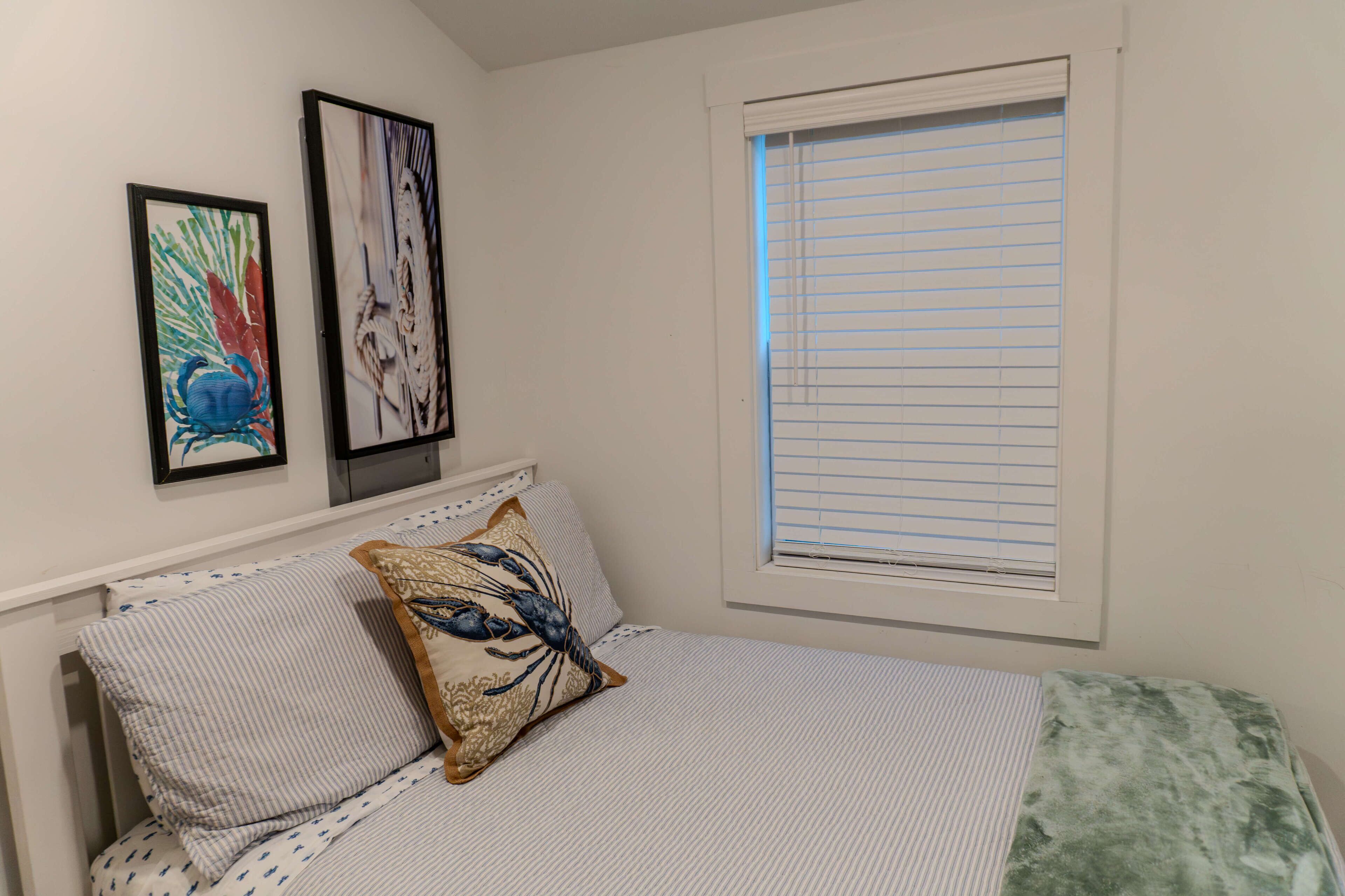 2 間睡房、可攜式嬰兒床、免費 Wi-Fi、床單