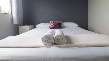 1 bedroom, WiFi, bed sheets