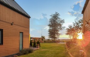 Property grounds - Nice home in Sliwin with WiFi (Sliwin)